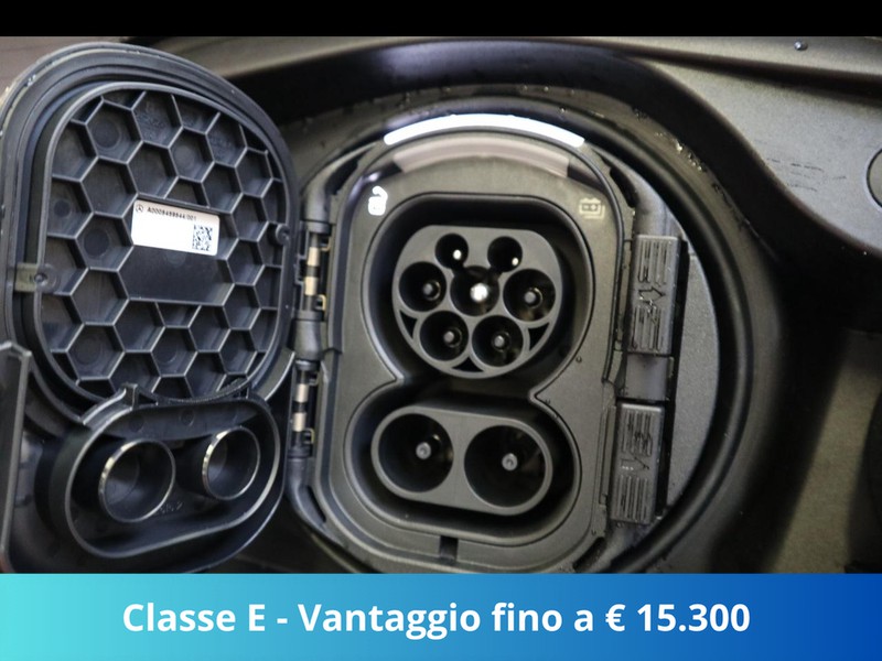 19 - Mercedes Classe E amg station wagon 53 hybrid premium plus 4matic+ 9g-tronic