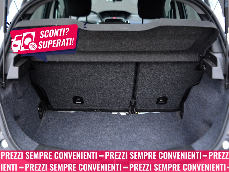 13 - Lancia Ypsilon 1.0 firefly hybrid 70cv platino s&s