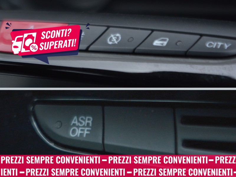 19 - Lancia Ypsilon 1.0 firefly hybrid 70cv platino s&s