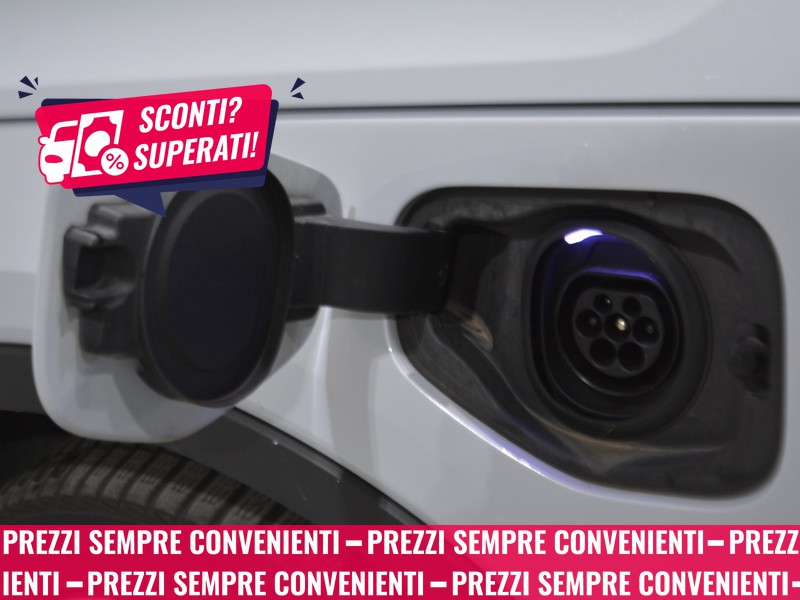 13 - Volvo XC40 1.5 t4 recharge plug-in-hybrid r-design geartronic my21