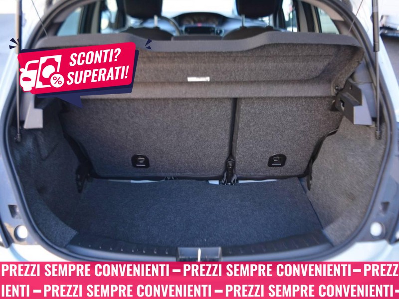 13 - Lancia Ypsilon 1.0 firefly hybrid 70cv gold plus s&s 5p.ti