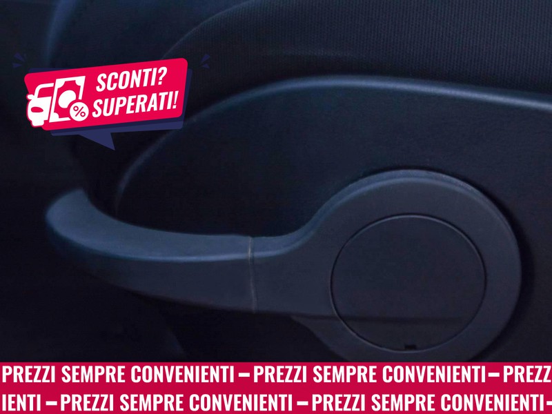 19 - Lancia Ypsilon 1.0 firefly hybrid 70cv platino s&s