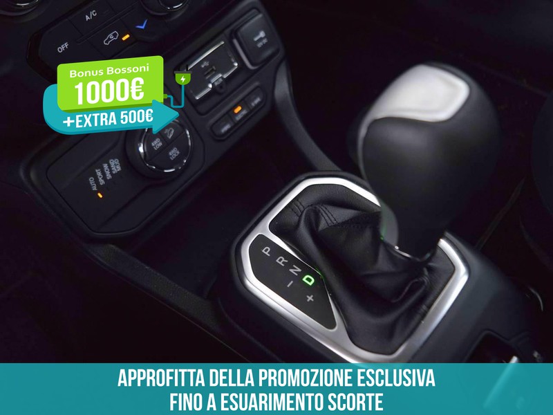 13 - Jeep Renegade 1.3 t4 phev limited 4xe at6