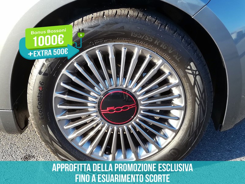 13 - Fiat 500 500e 23,65 kwh (red)