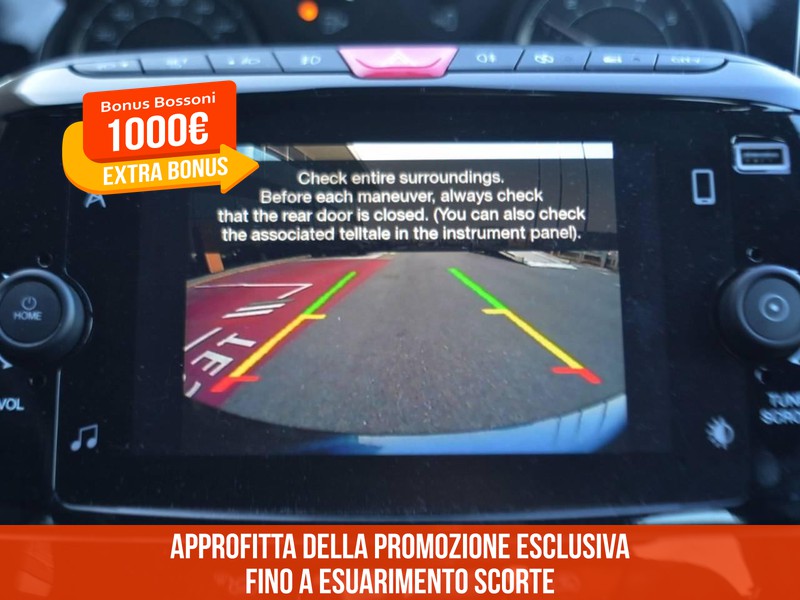 19 - Lancia Ypsilon 1.0 firefly hybrid 70cv platino s&s