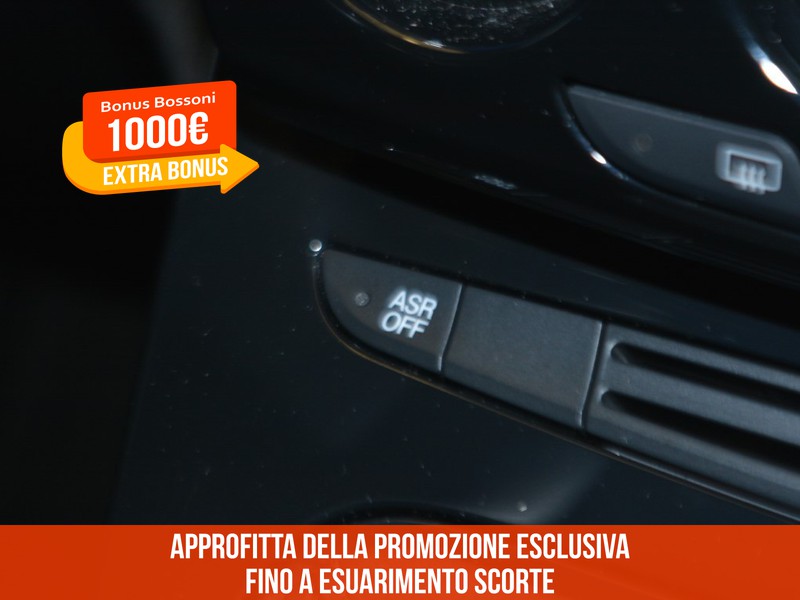 19 - Lancia Ypsilon 1.0 firefly hybrid 70cv platino s&s