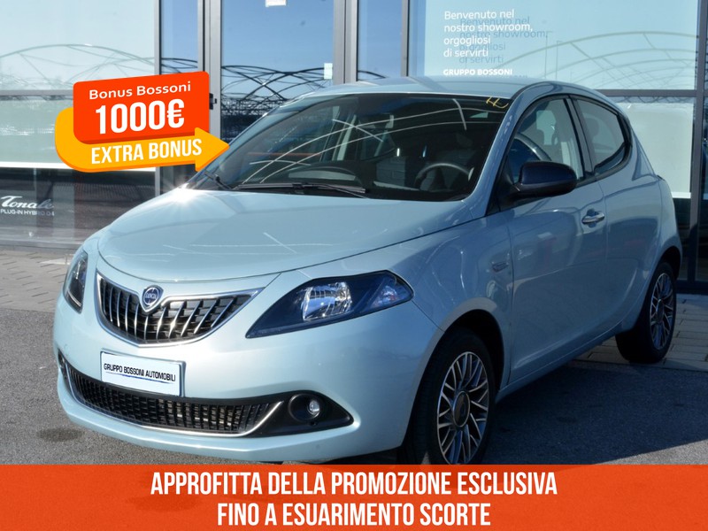1 - Lancia Ypsilon 1.0 firefly hybrid 70cv gold plus s&s