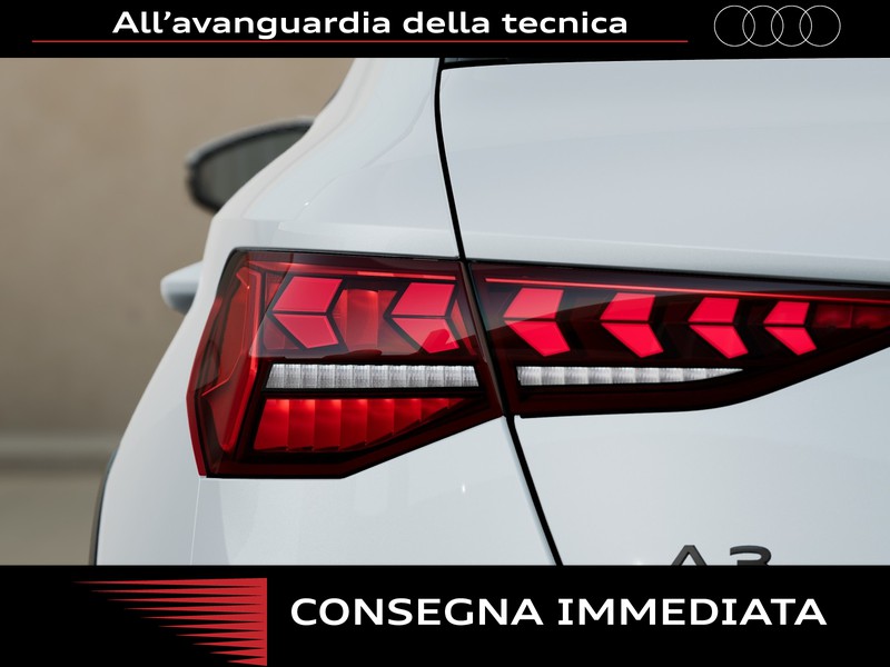 7 - Audi A3 allstreet 2.0 tdi 150cv identity contrast s tronic
