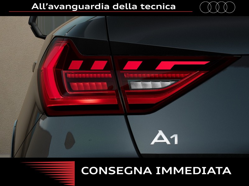 7 - Audi A1 allstreet 30 1.0 tfsi 116cv business s tronic