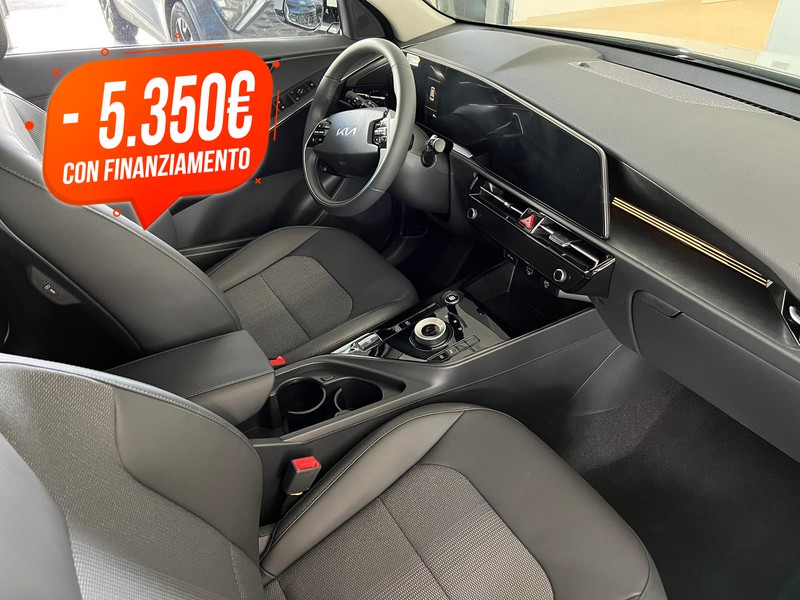 7 - Kia Niro 1.6 gdi hybrid 129cv style dct6