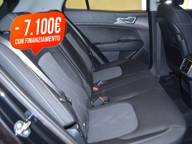 7 - Kia Sportage 1.6 t-gdi hev 210cv style at6