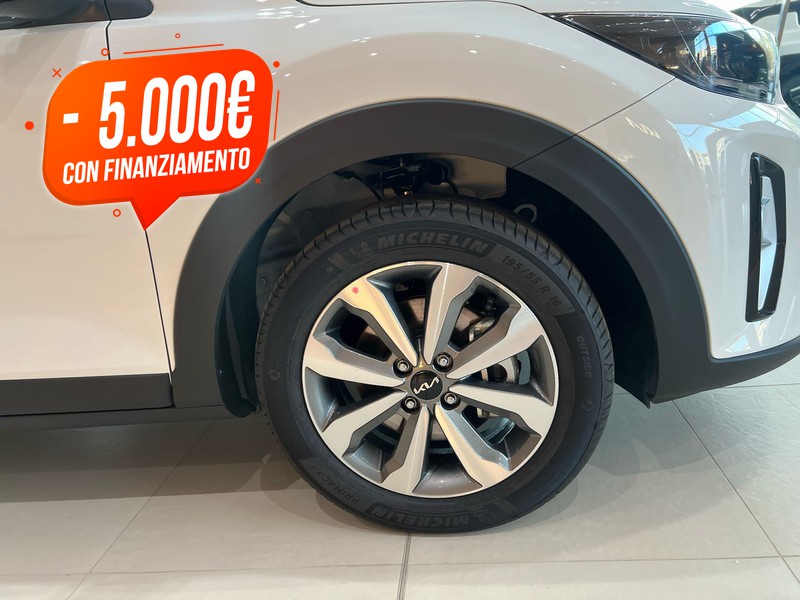19 - Kia Stonic 1.2 mpi gpl 78cv style special edition