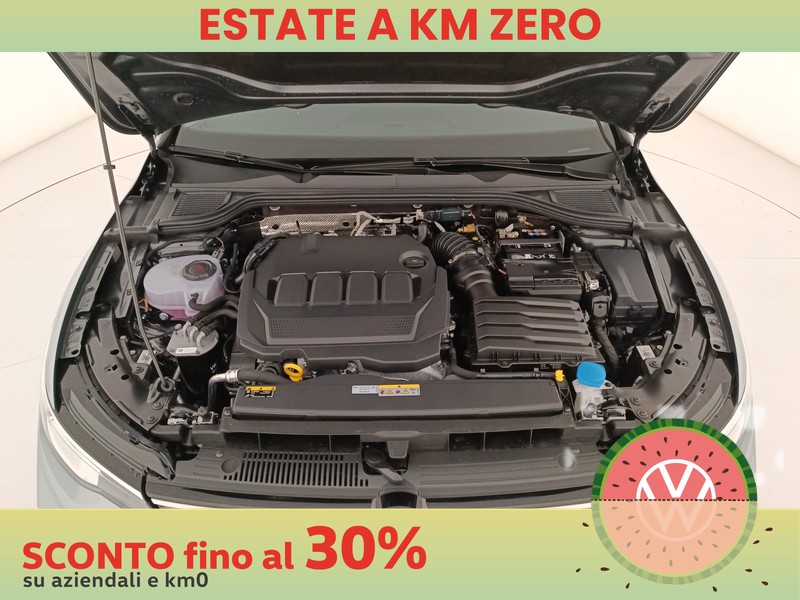 19 - Volkswagen Golf variant 2.0 tdi scr 150cv life