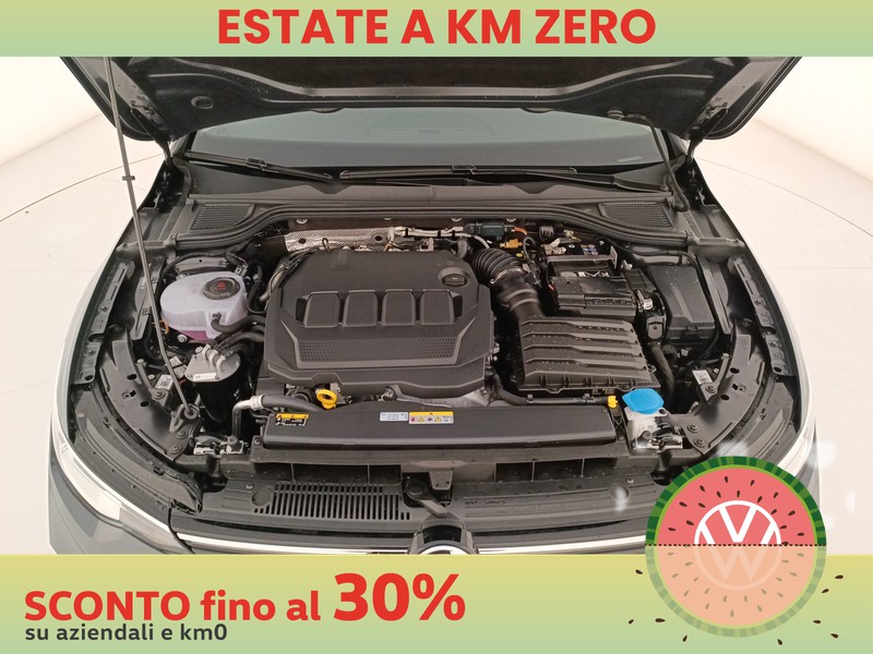 19 - Volkswagen Golf variant 2.0 tdi scr 150cv life dsg