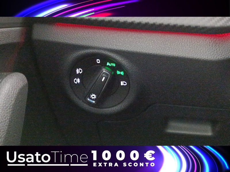 13 - Skoda Kamiq 1.0 tsi 115cv monte carlo