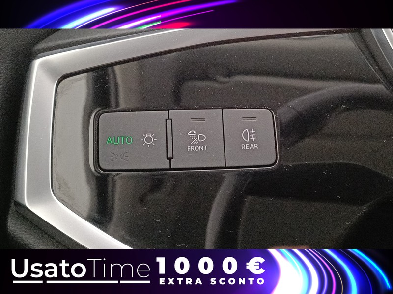 19 - Audi Q3 35 2.0 tdi business advanced s tronic