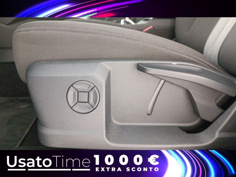 25 - Audi A3 sportback 30 1.5 g-tron s tronic