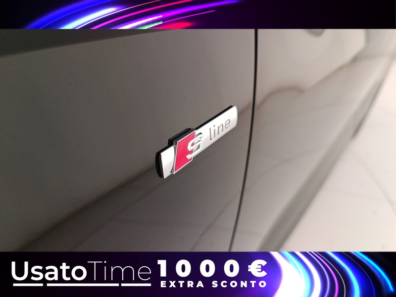 25 - Audi Q3 sportback 35 2.0 tdi s line edition s tronic