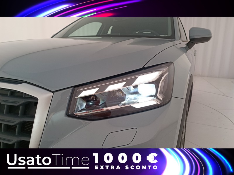 25 - Audi Q2 35 1.5 tfsi admired