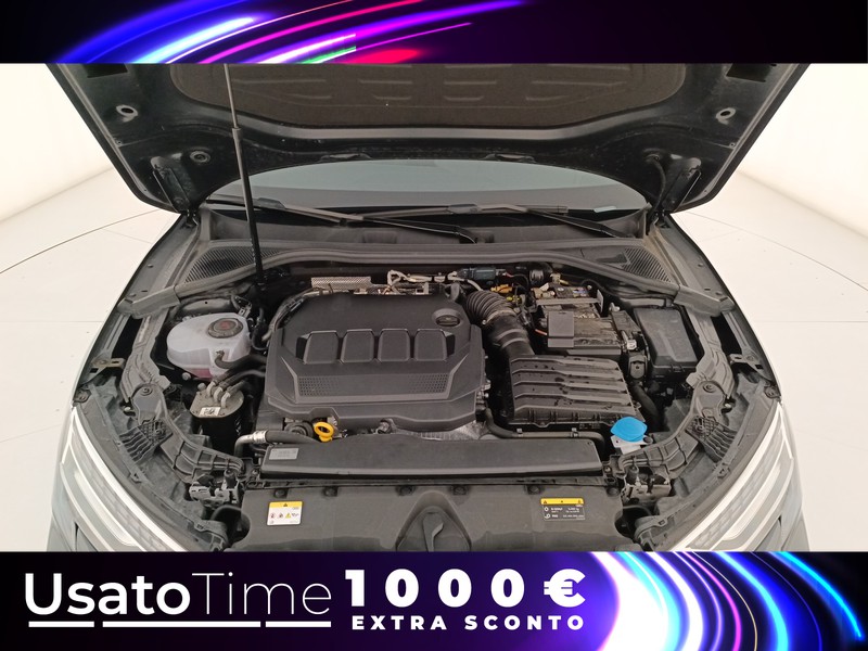 31 - Audi A3 sedan 2.0 tdi 150cv s line edition s tronic
