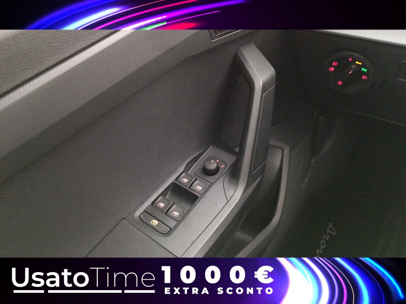 13 - Seat Arona 1.0 ecotsi 95cv style