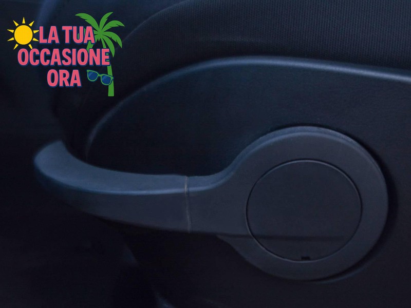 19 - Lancia Ypsilon 1.0 firefly hybrid 70cv platino s&s