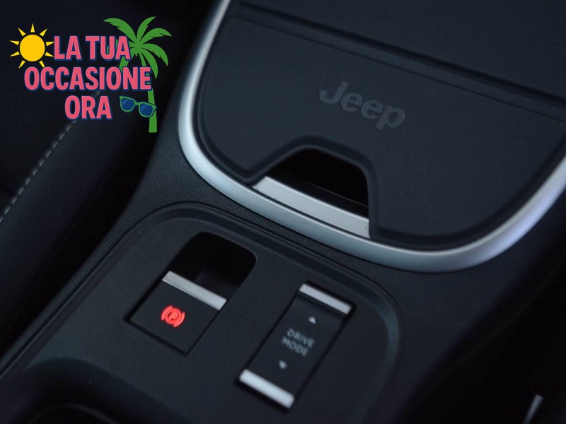 19 - Jeep Avenger 1.2 turbo e-hybrid mhev 110cv summit fwd edct6