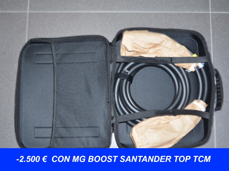 13 - Mg MGS5 EV ev luxury 64