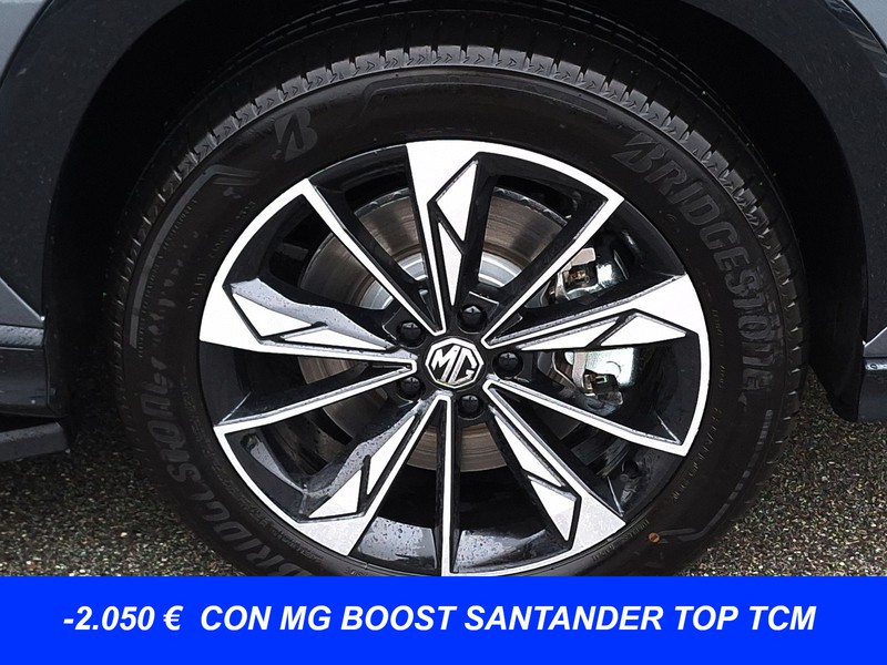 13 - Mg HS 1.5 phev luxury auto