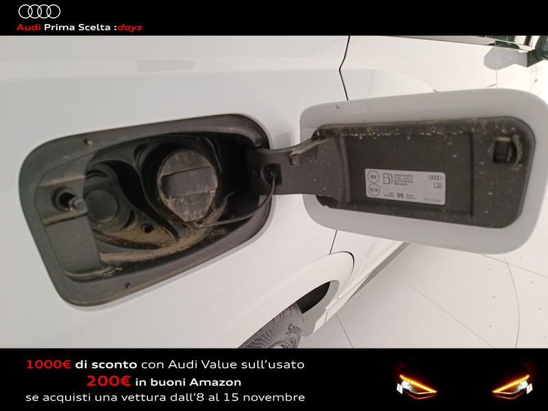 37 - Audi Q3 35 1.5 tfsi evo2 s line edition s tronic