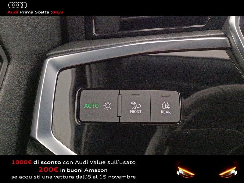 19 - Audi Q3 sportback 35 2.0 tdi s line edition s tronic