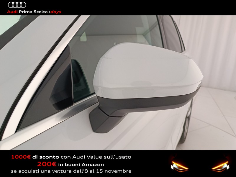 25 - Audi Q3 35 2.0 tdi business advanced s tronic