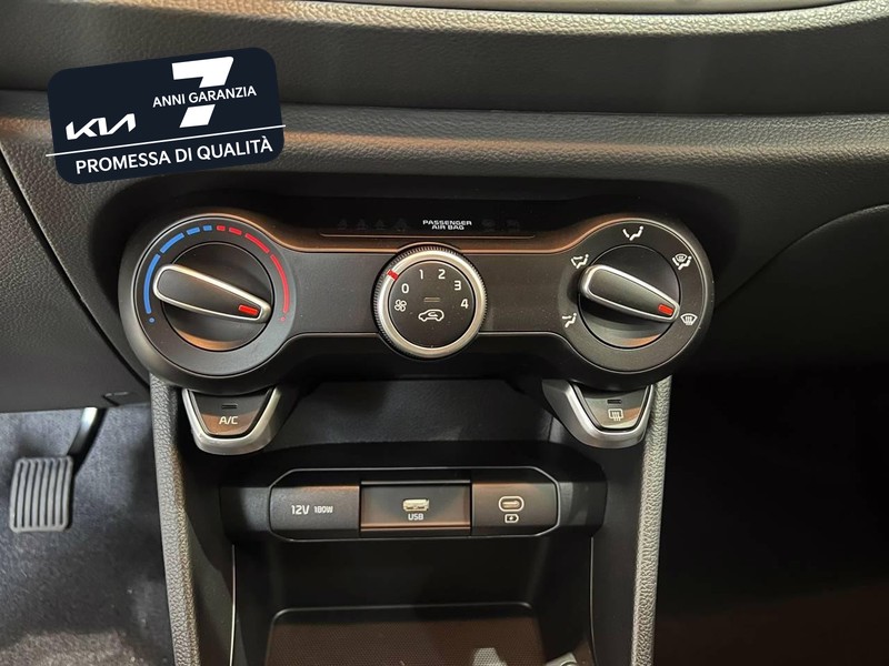 13 - Kia Picanto 1.0 mpi gpl 20th anniversary edition