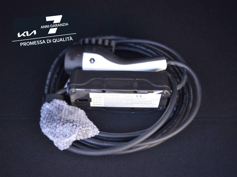 13 - Kia Niro 1.6 gdi plug-in hybrid 171cv style dct6