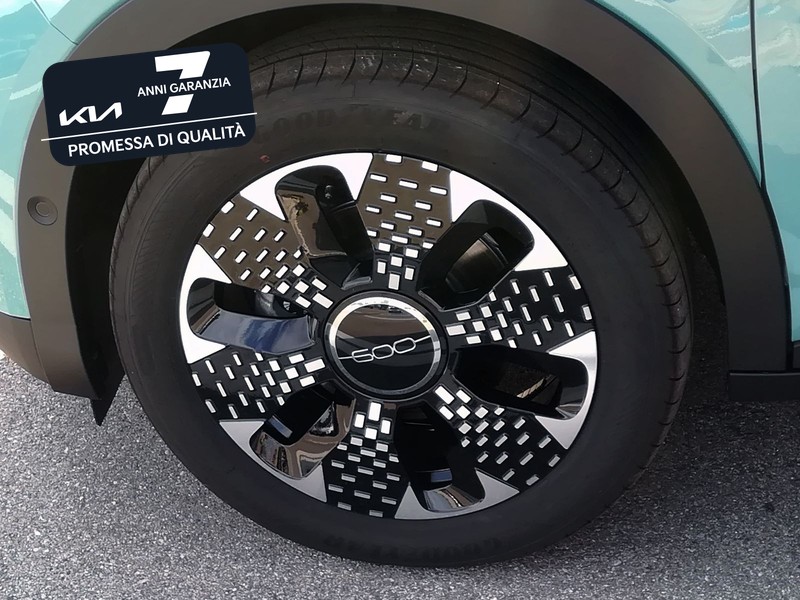 13 - Fiat 600 1.2 hybrid 110cv la prima edct