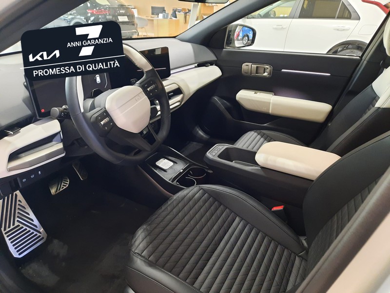 7 - Kia EV4 81,4 kwh long range gt-line launch edition fwd