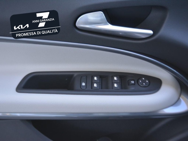 13 - Fiat 600 1.2 hybrid 110cv la prima ii edct