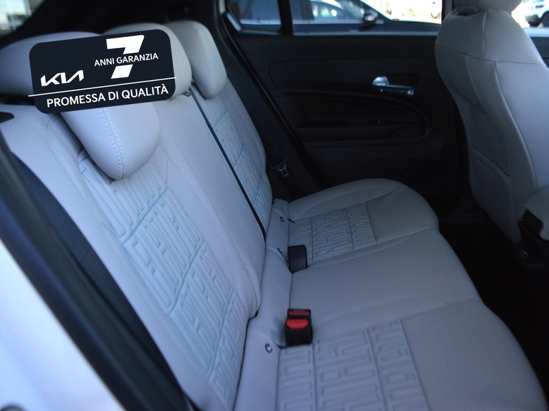 7 - Fiat 600 1.2 hybrid 110cv la prima ii edct