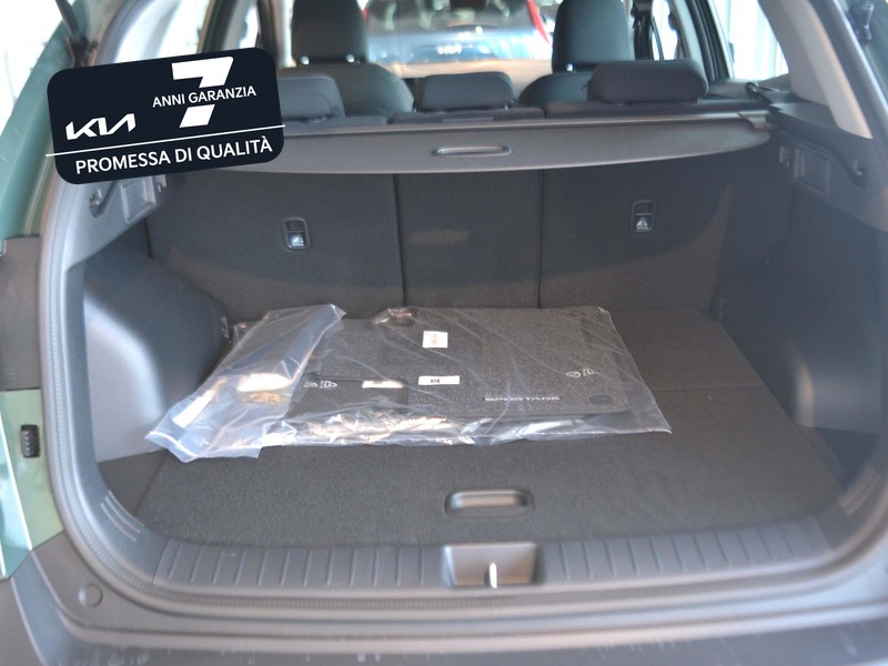 13 - Kia Sportage 1.6 crdi mhev business dct7