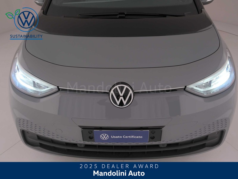 13 - Volkswagen ID.3 45 kwh pure performance
