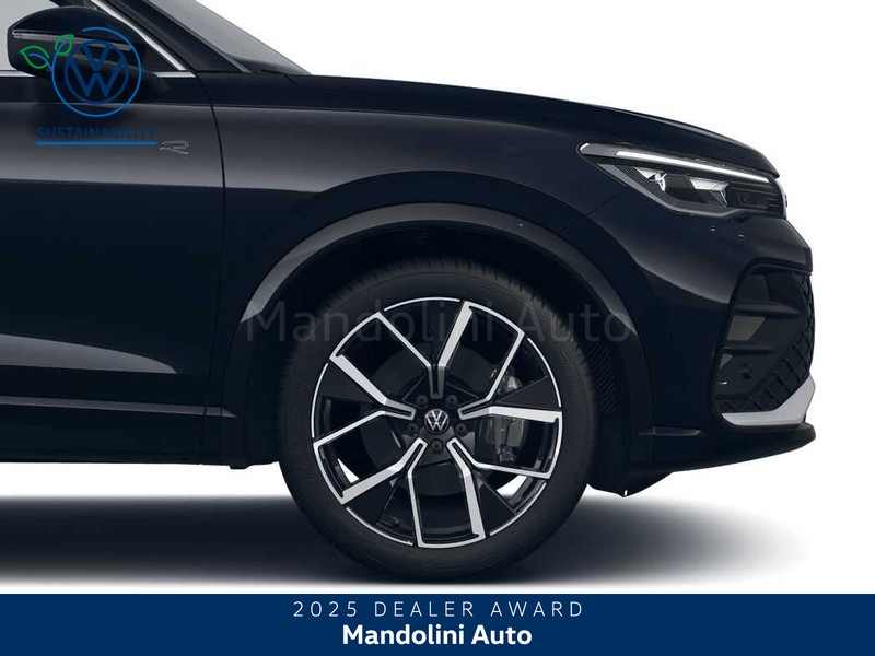 7 - Volkswagen Tiguan 1.5 tsi ehybrid 204cv r-line plus dsg