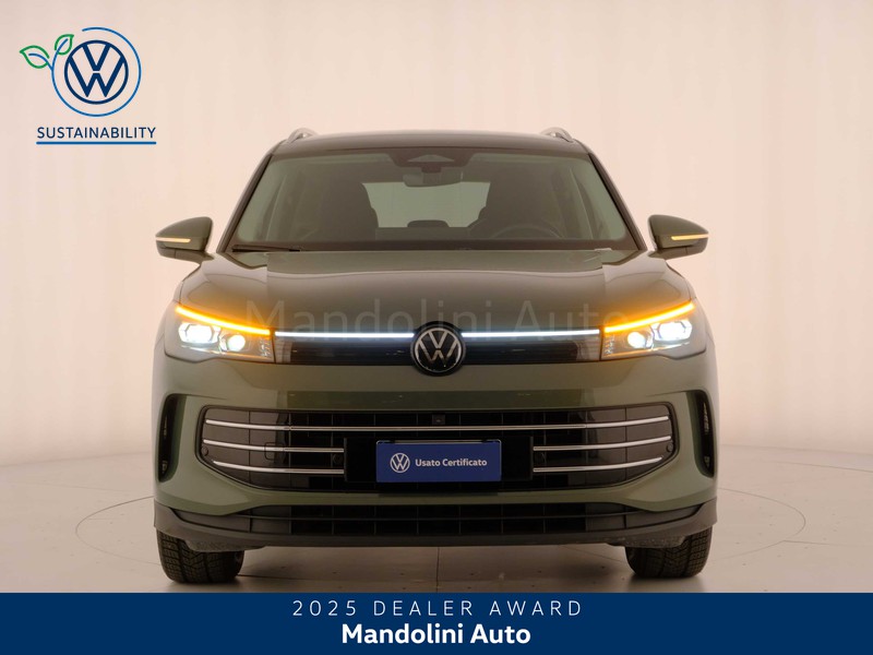 49 - Volkswagen Tiguan 1.5 etsi act 150cv elegance dsg