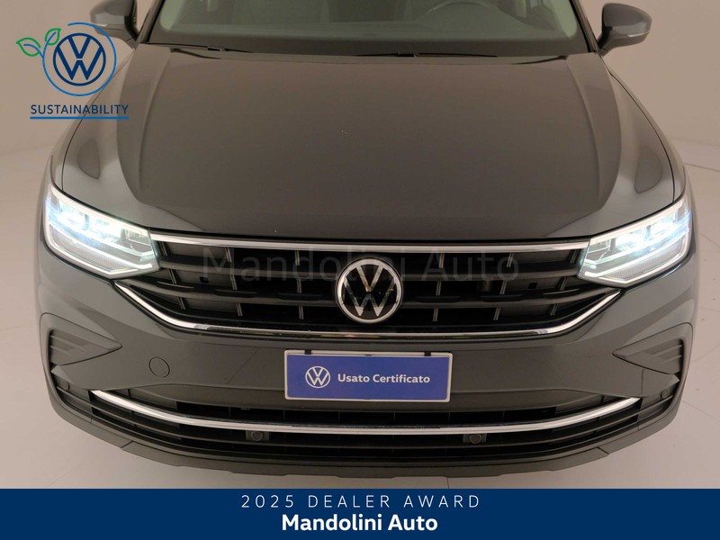 13 - Volkswagen Tiguan 1.4 tsi ehybrid life dsg