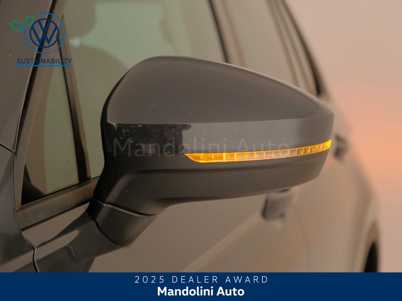 37 - Volkswagen Tiguan 1.4 tsi ehybrid life dsg