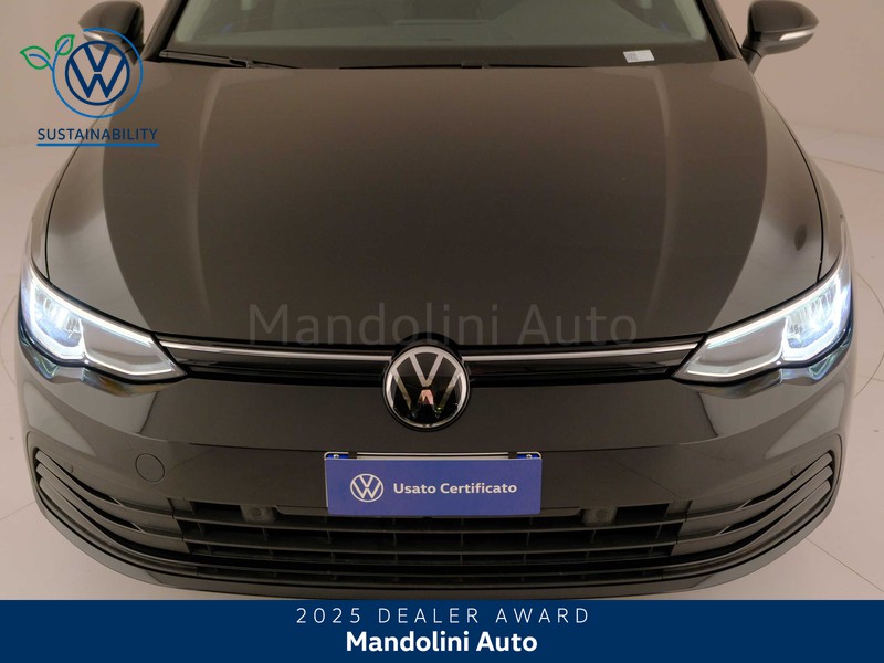 13 - Volkswagen Golf 1.0 etsi evo 110cv life dsg