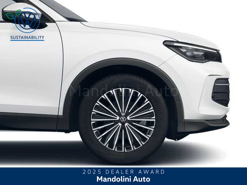 7 - Volkswagen Tiguan 1.5 etsi act 150cv edition plus dsg