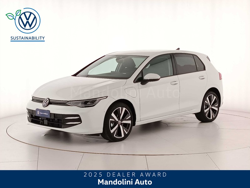 1 - Volkswagen Golf 1.5 tsi ehybrid 204cv edition plus dsg
