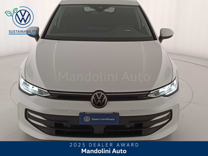 13 - Volkswagen Golf 1.5 tsi ehybrid 204cv edition plus dsg