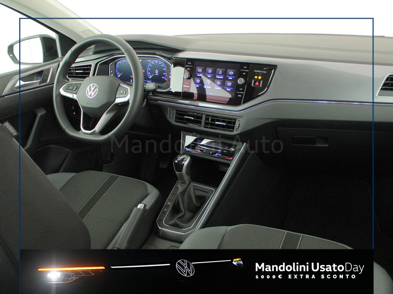 7 - Volkswagen Polo 1.0 tsi 95cv style
