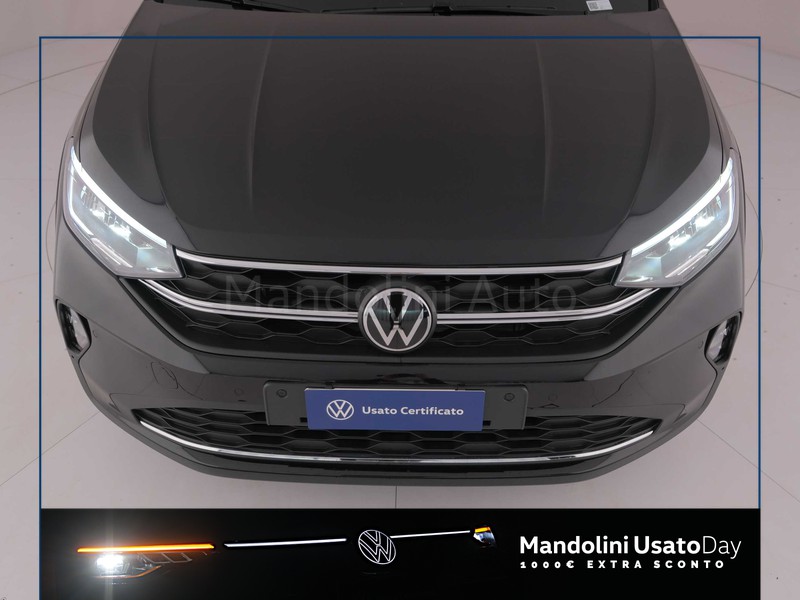 13 - Volkswagen Taigo 1.0 tsi 110cv life